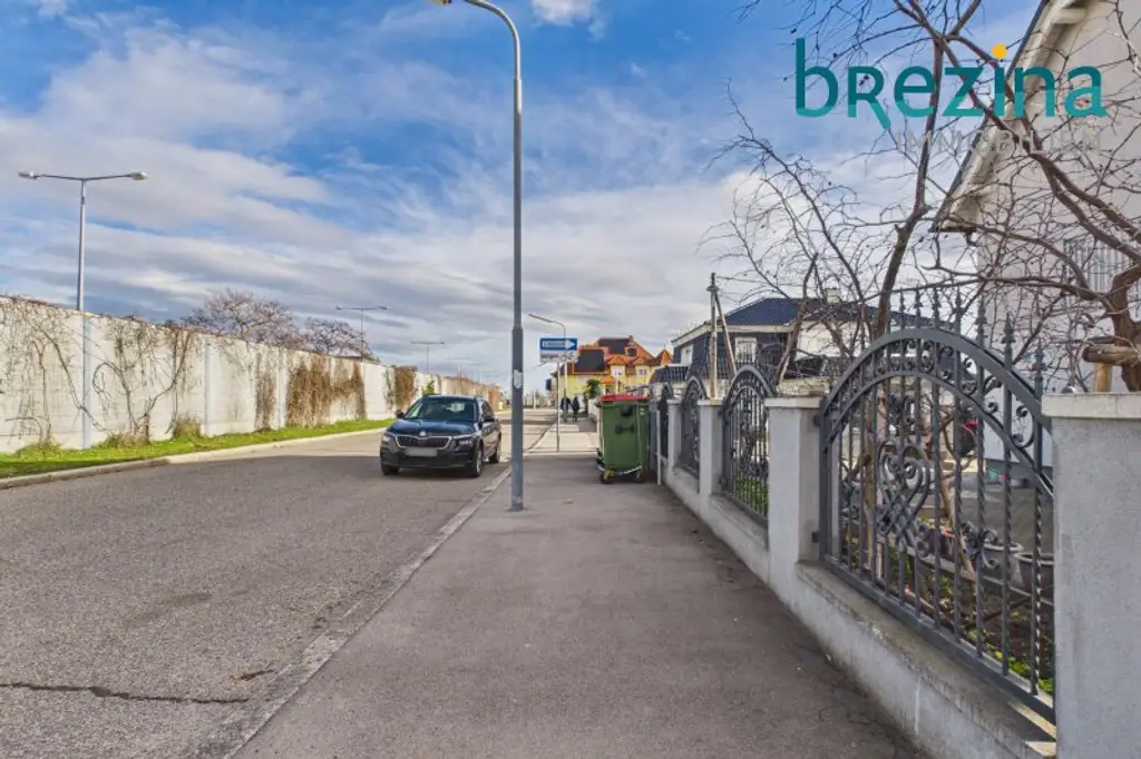 Einzigartiges Schmuckstück - Maisonettewohnung mit großer Terrasse