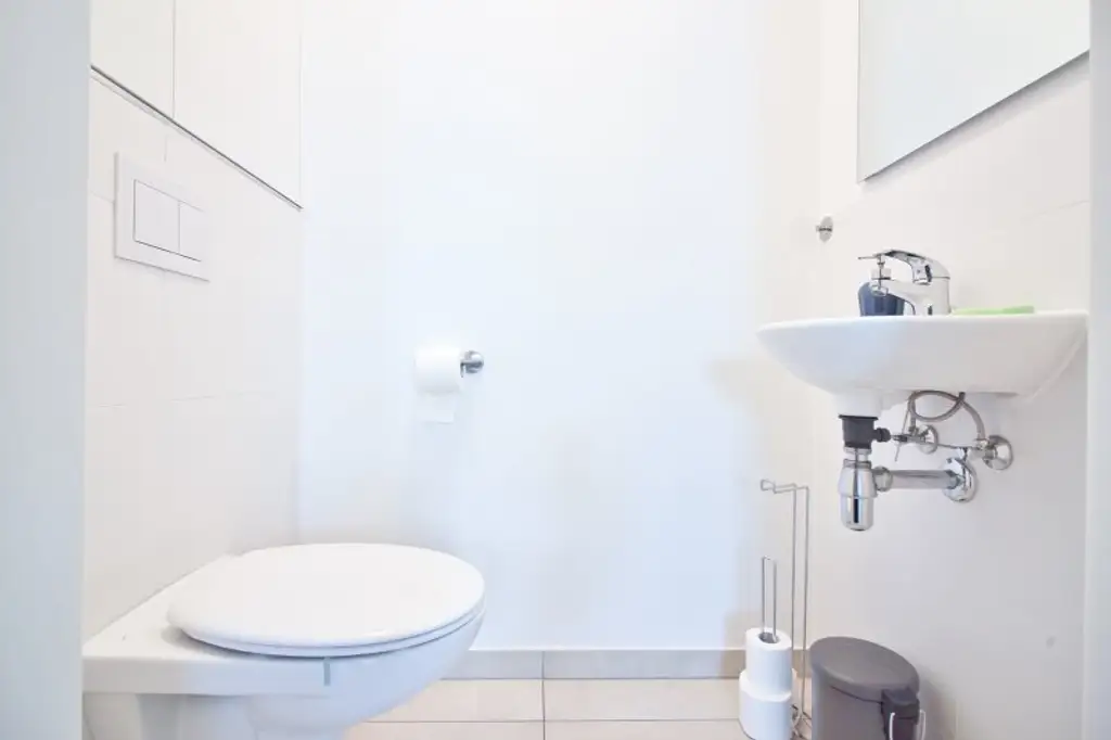 Wohlfühlwohnung mit 4 Zimmern | Terrasse mit Beschattung | Klima | zentral begehbar & ruhig gelegen
