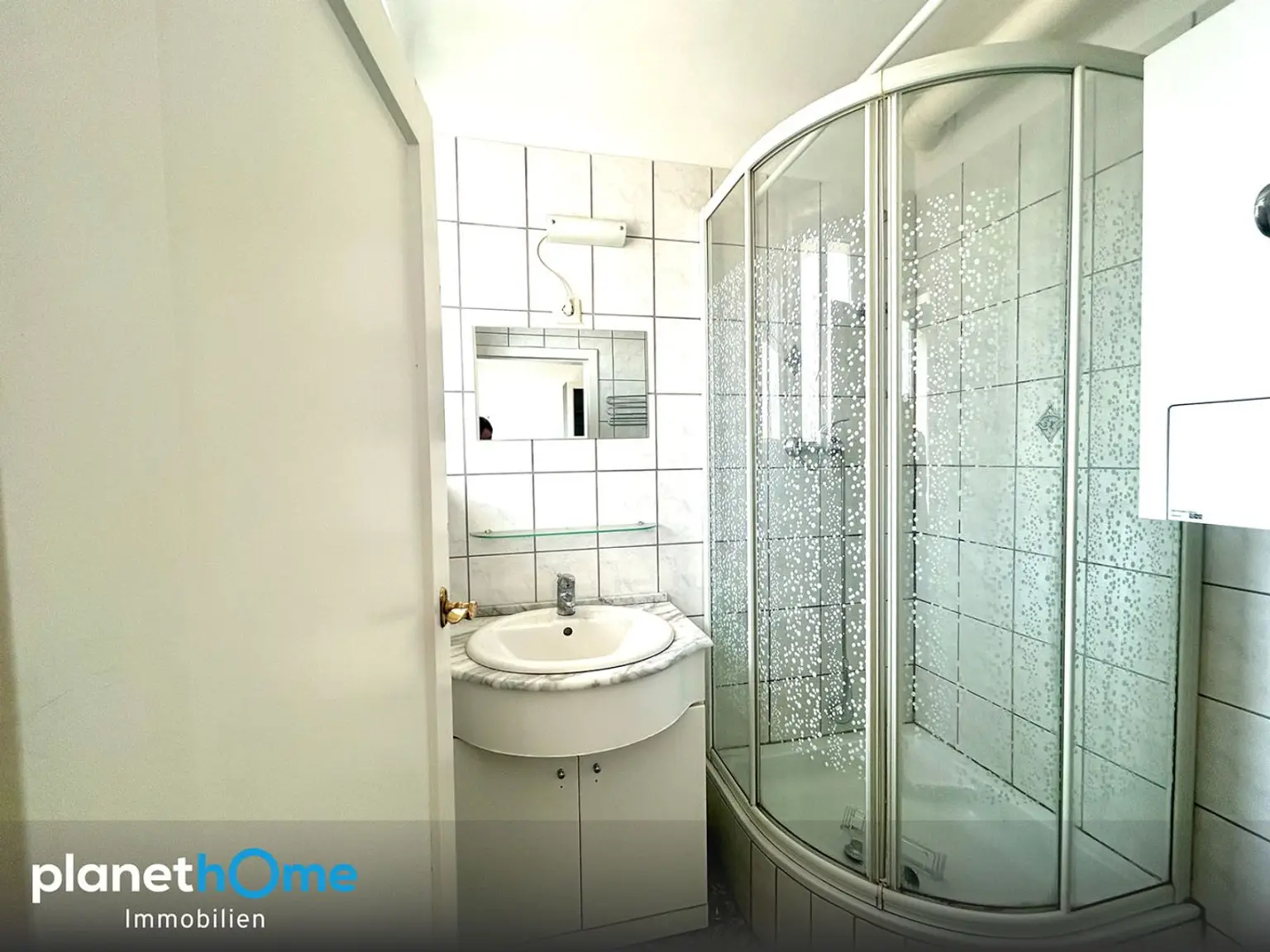 Bad mit Dusche