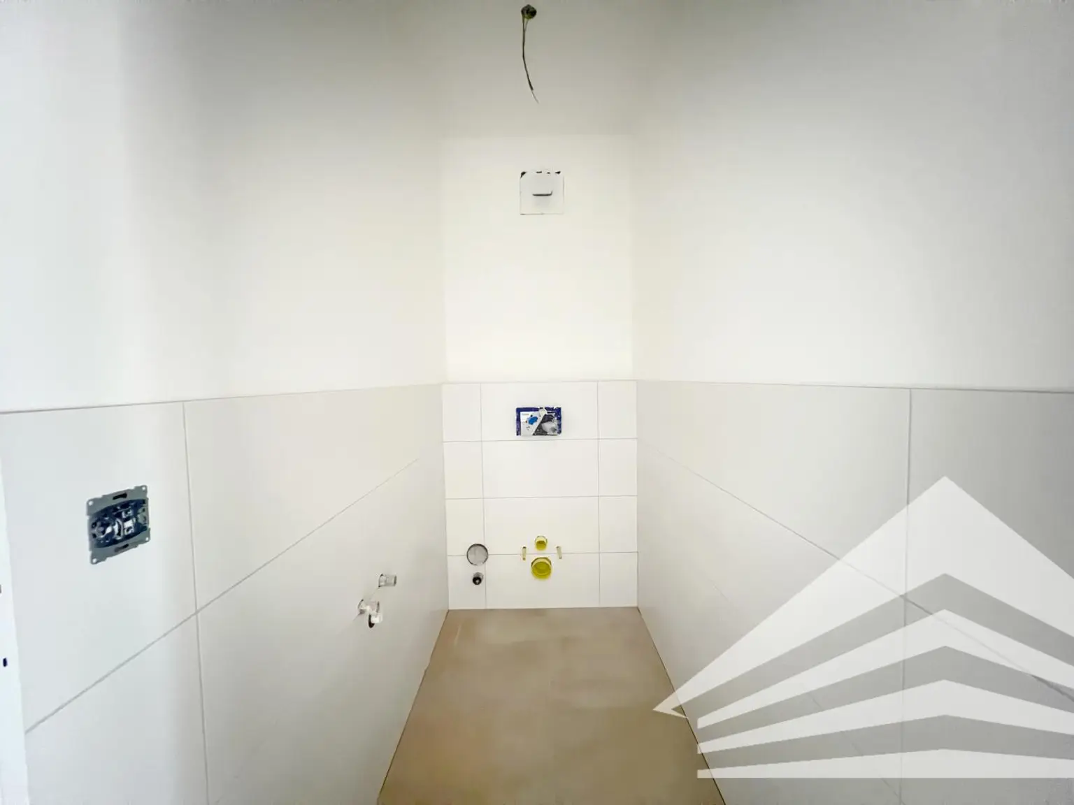 Wunderschöne 2-Zimmer Wohnung mit großem Balkon in Puchenau!
