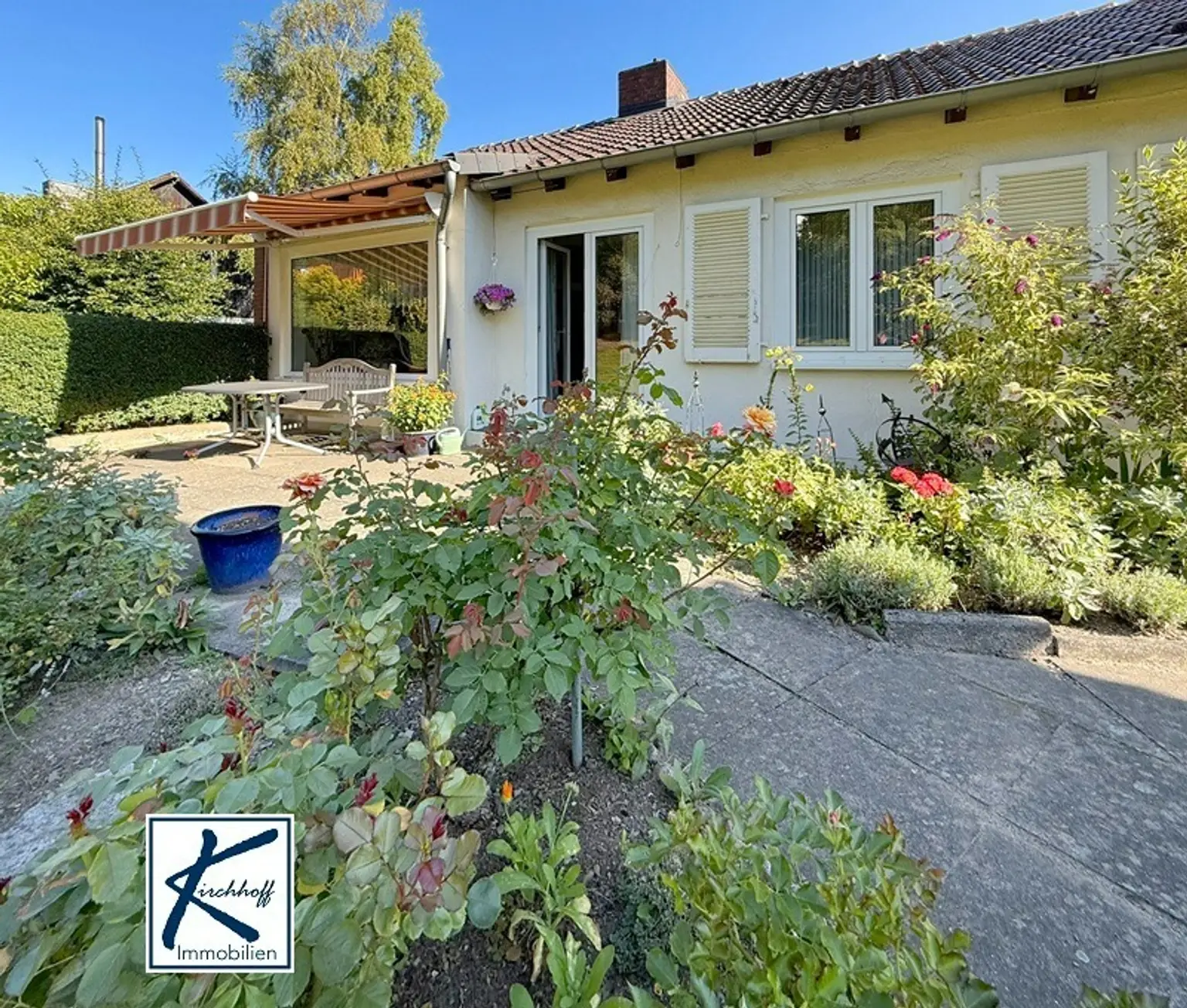 Terrasse und Garten