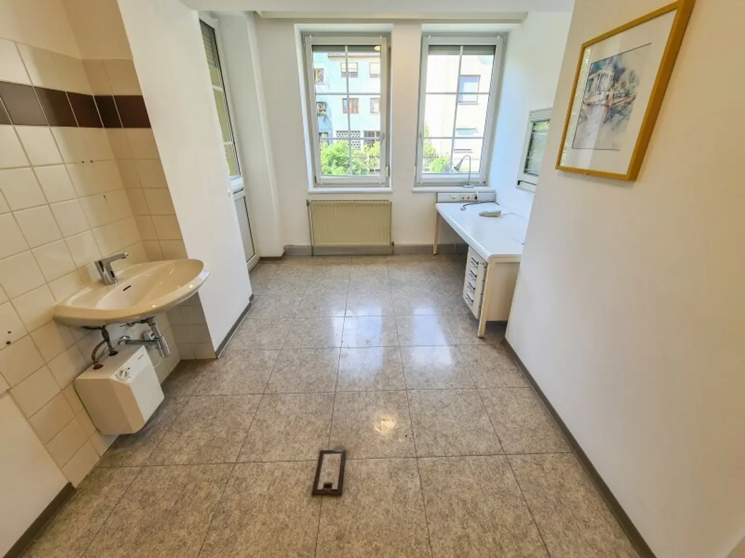*** BARRIEREFREI *** Praxis am Josefsplatz - 5 Behandlungszimmer auf 170m²
