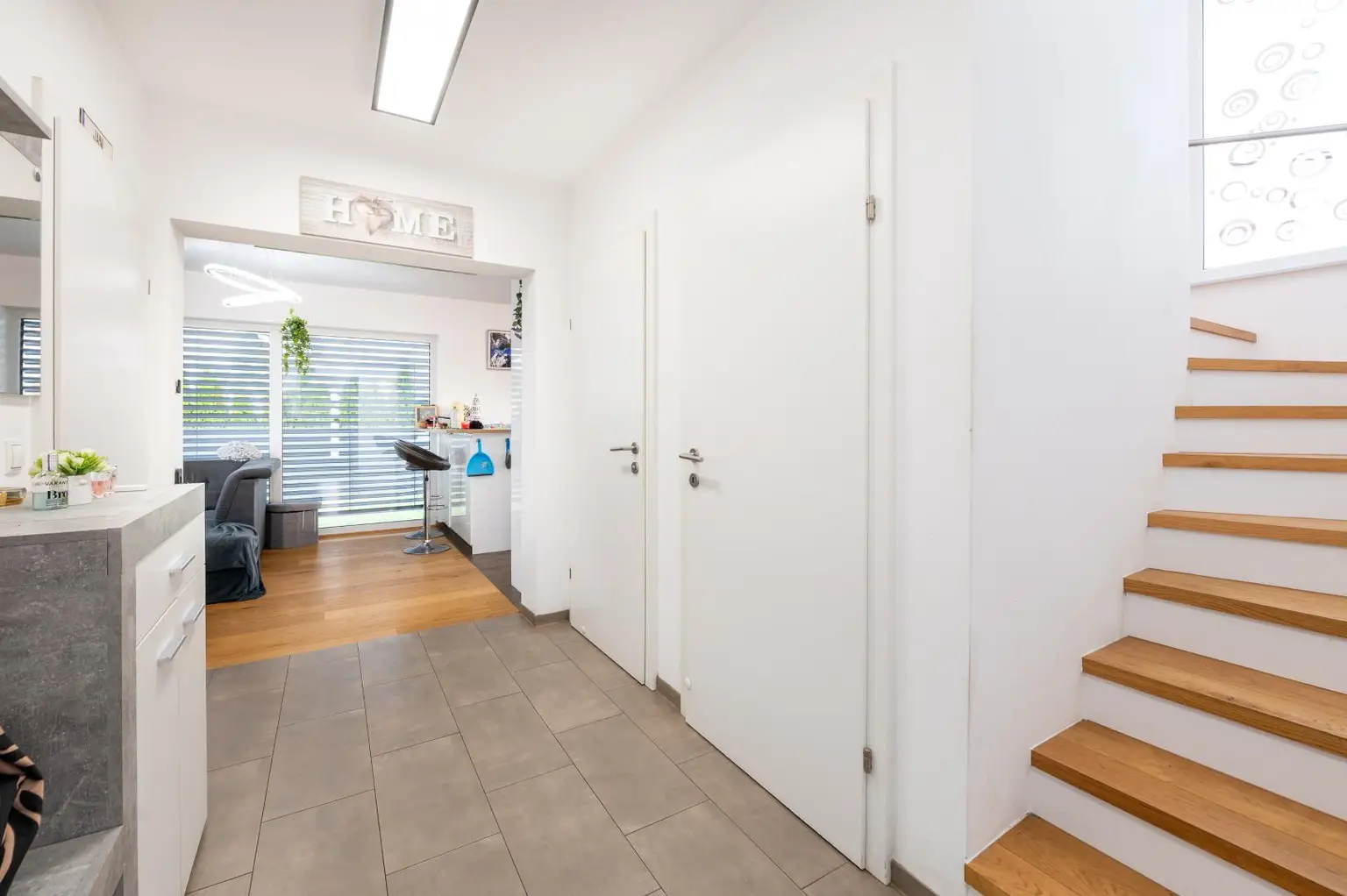 Modern, neuwertig, familientauglich: Einfamilienhaus in Wagna zu verkaufen