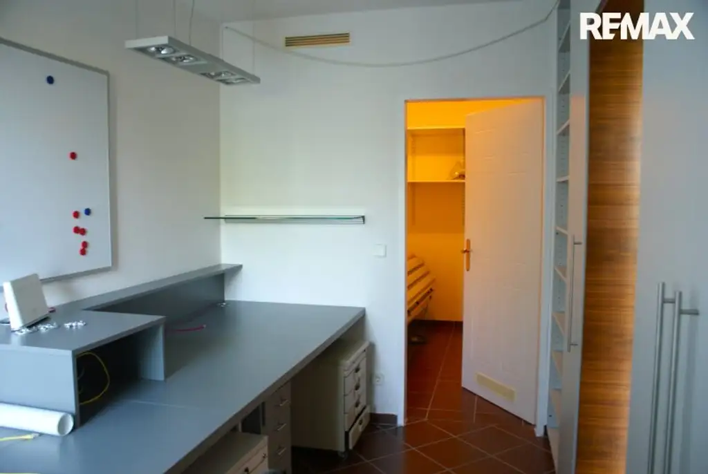 200m² Wohnfläche mit privatem Seezugang auf Pachtgrund in Neudörfl!