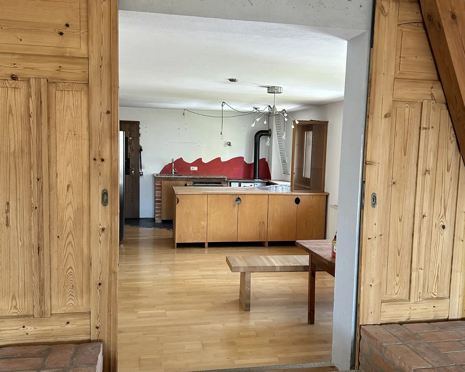 Einfamilienhaus mit großem Garten