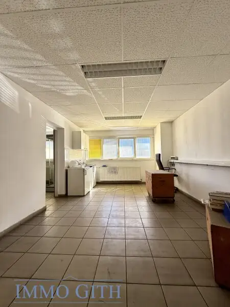 950 m² Lager + 355 m² Büro in 1230 Wien (Talpagasse) zu mieten! – Top-Anbindung, videoüberwacht, flexibel nutzbar