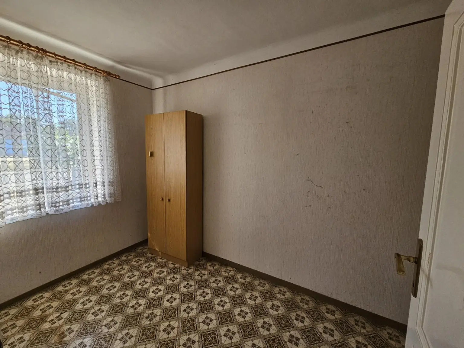 kleines Zimmer EG (2)