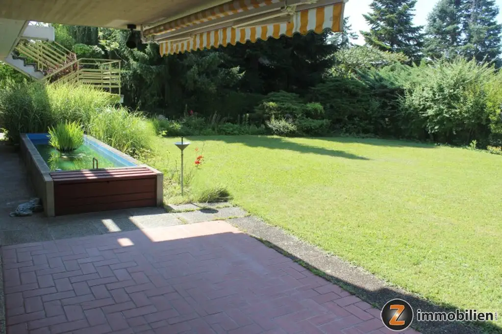 Oberwart: Architekten-Bungalow in traumhafter Aussichtslage