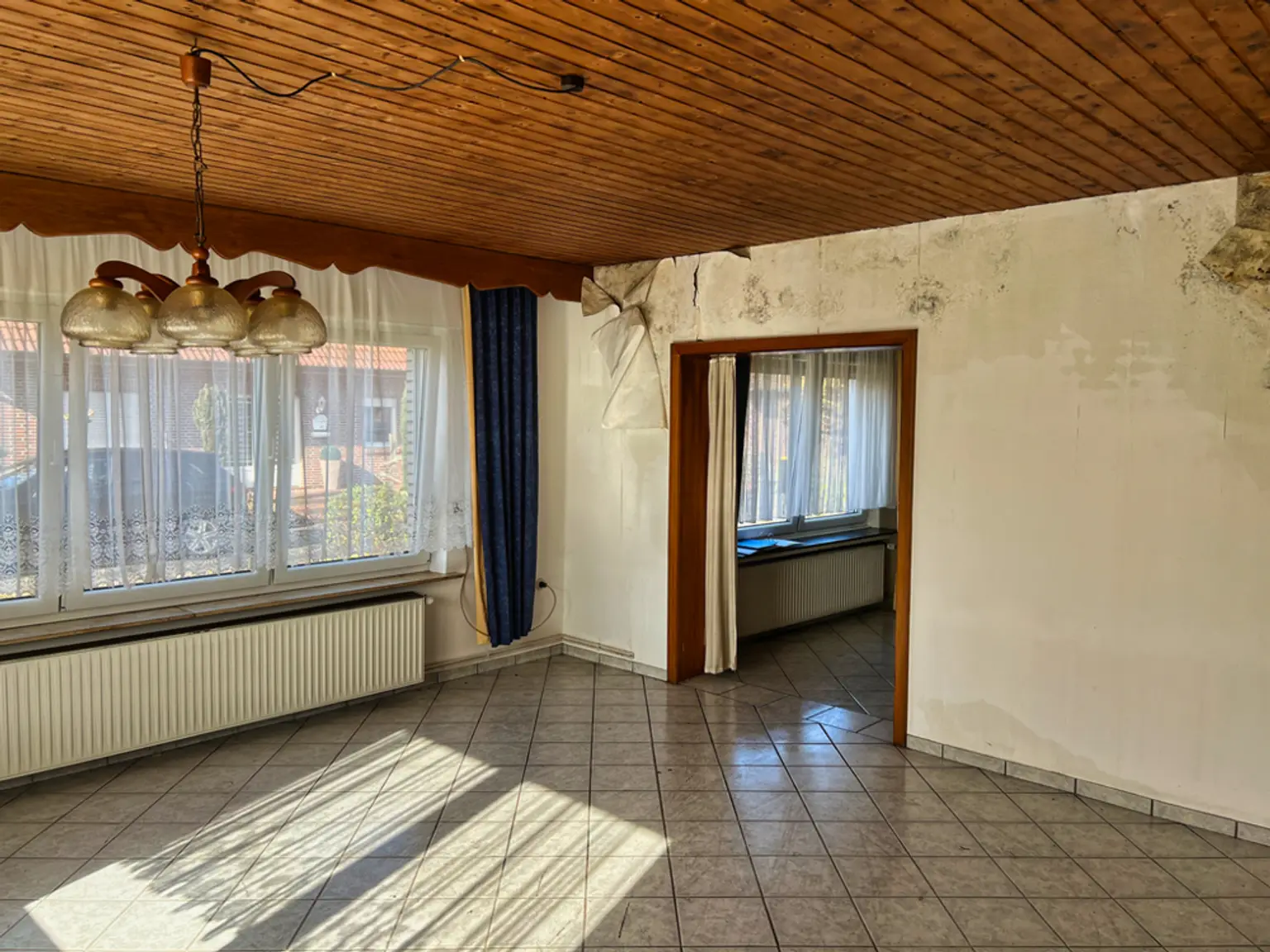 Voller Möglichkeiten! Sanierungsobjekt in Peheim!