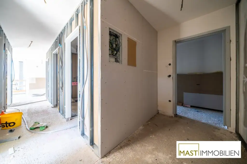 Nähe Donauzentrum: Traumhafte 3-Zimmer Wohnung mit 15qm Balkon