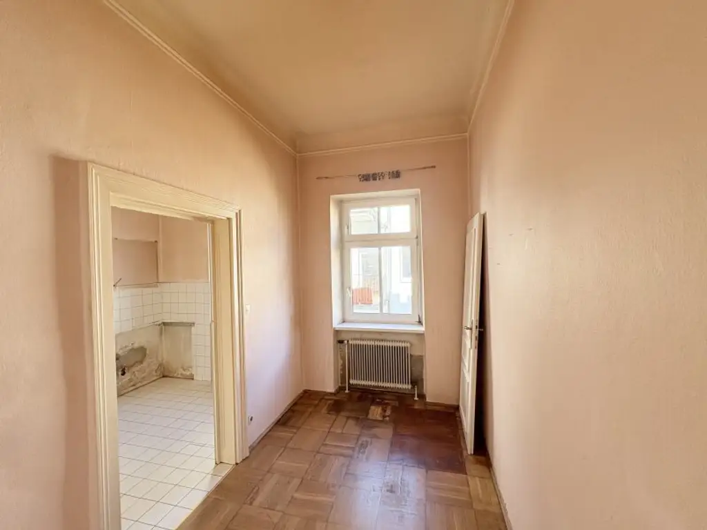 Charmante 4-Zimmer-Wohnung in 1120 Wien – Ihr Sanierungsprojekt zum Top-Preis!