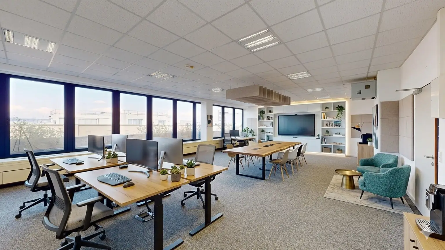 Offene Bürofläche für kreative Teams