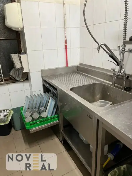 Top-Restaurant & Bar in Bestlage – komplett eingerichtet und sofort startklar