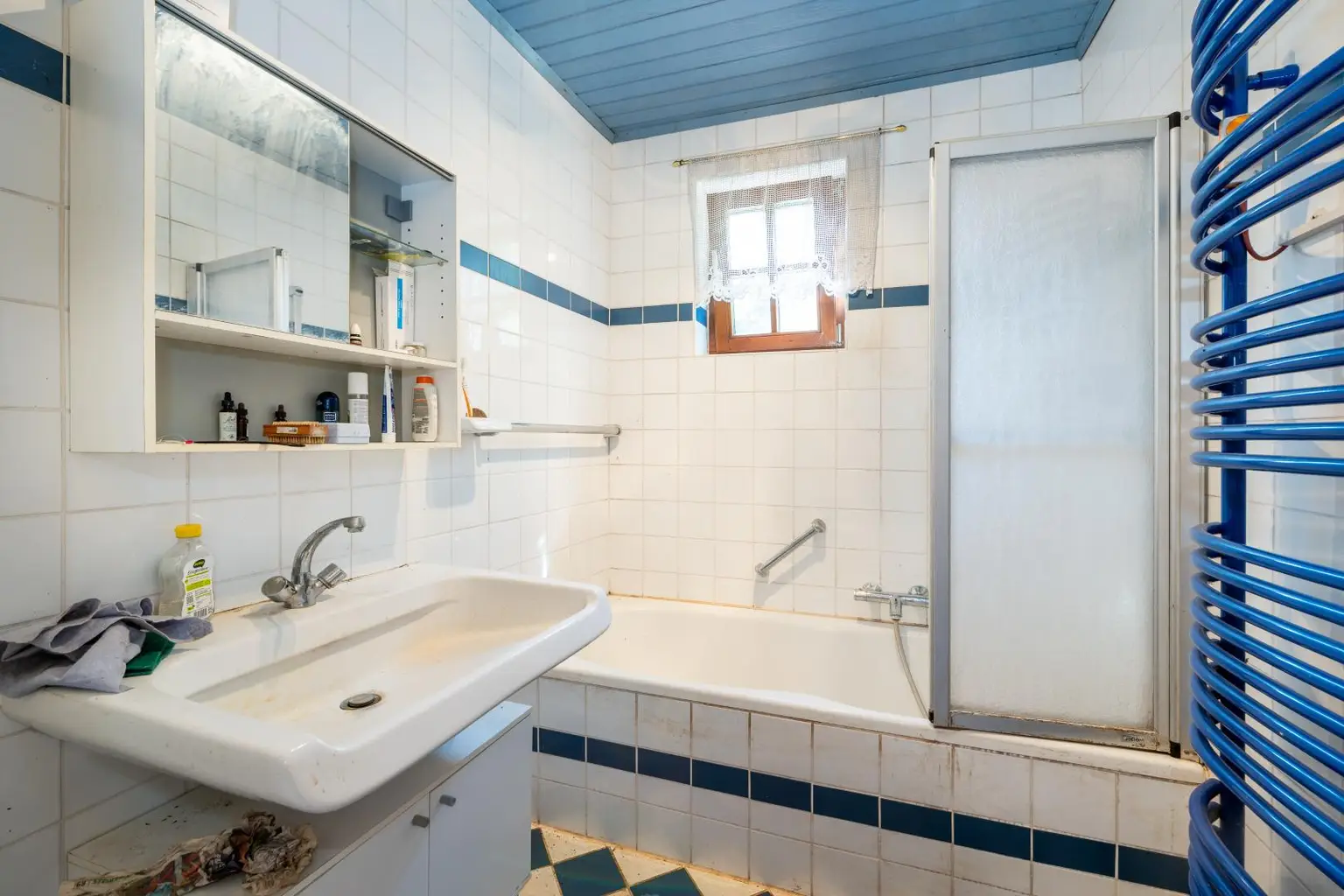 Landhaus mit Scheibengrundstück 23 Minuten vor Graz!