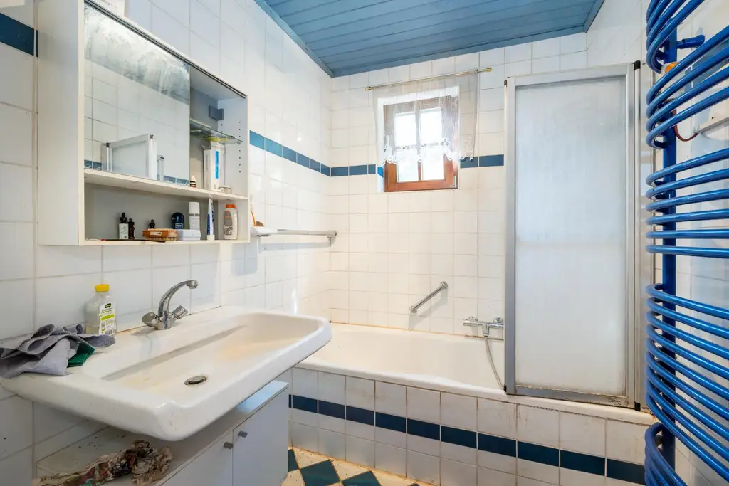 Landhaus mit Scheibengrundstück 23 Minuten vor Graz!