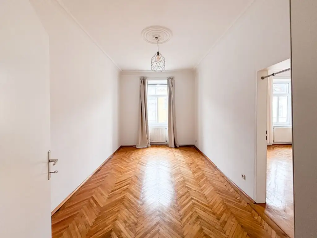 Charmante Altbauwohnung in Meidling – 3. Stock ohne Lift, geplante Aufwertung des Hauses