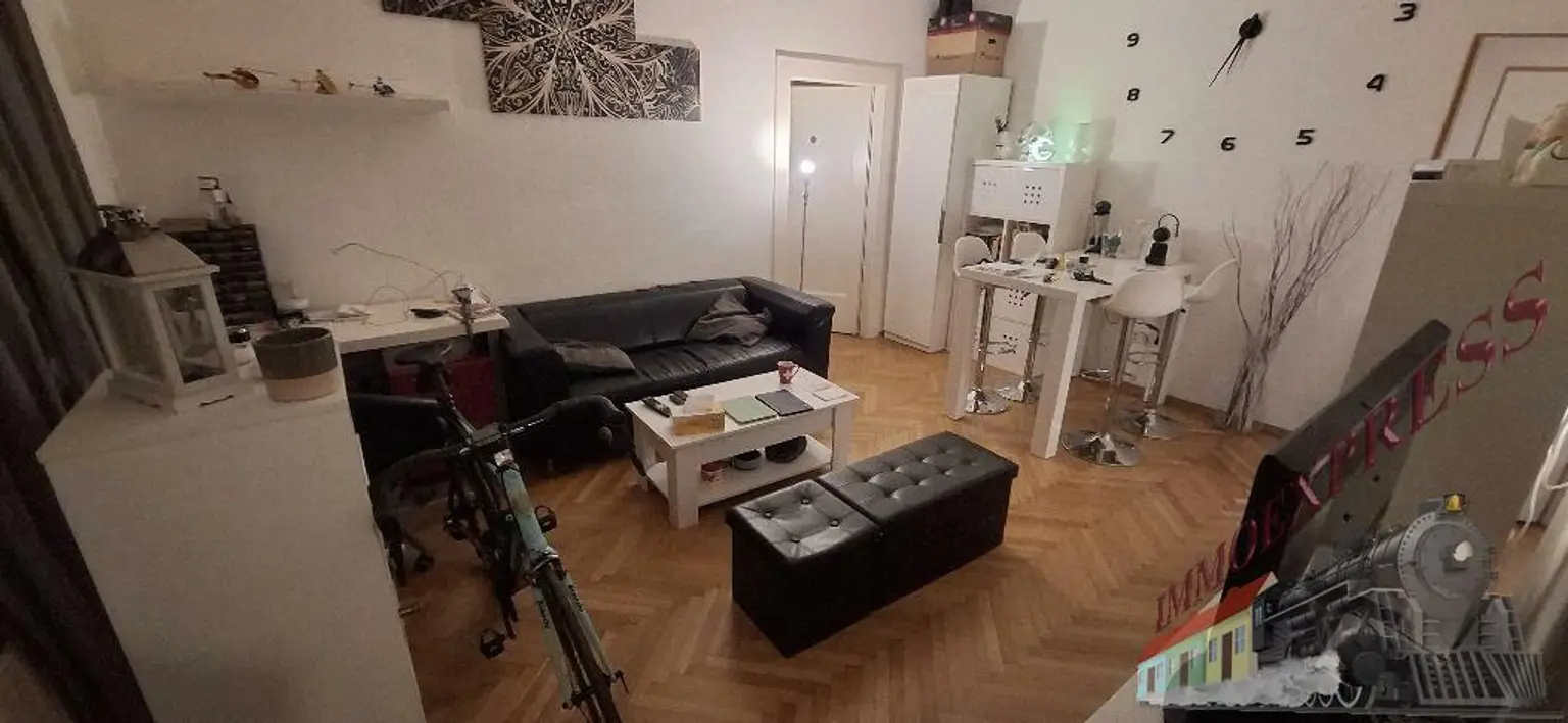 20251124_182753_resized