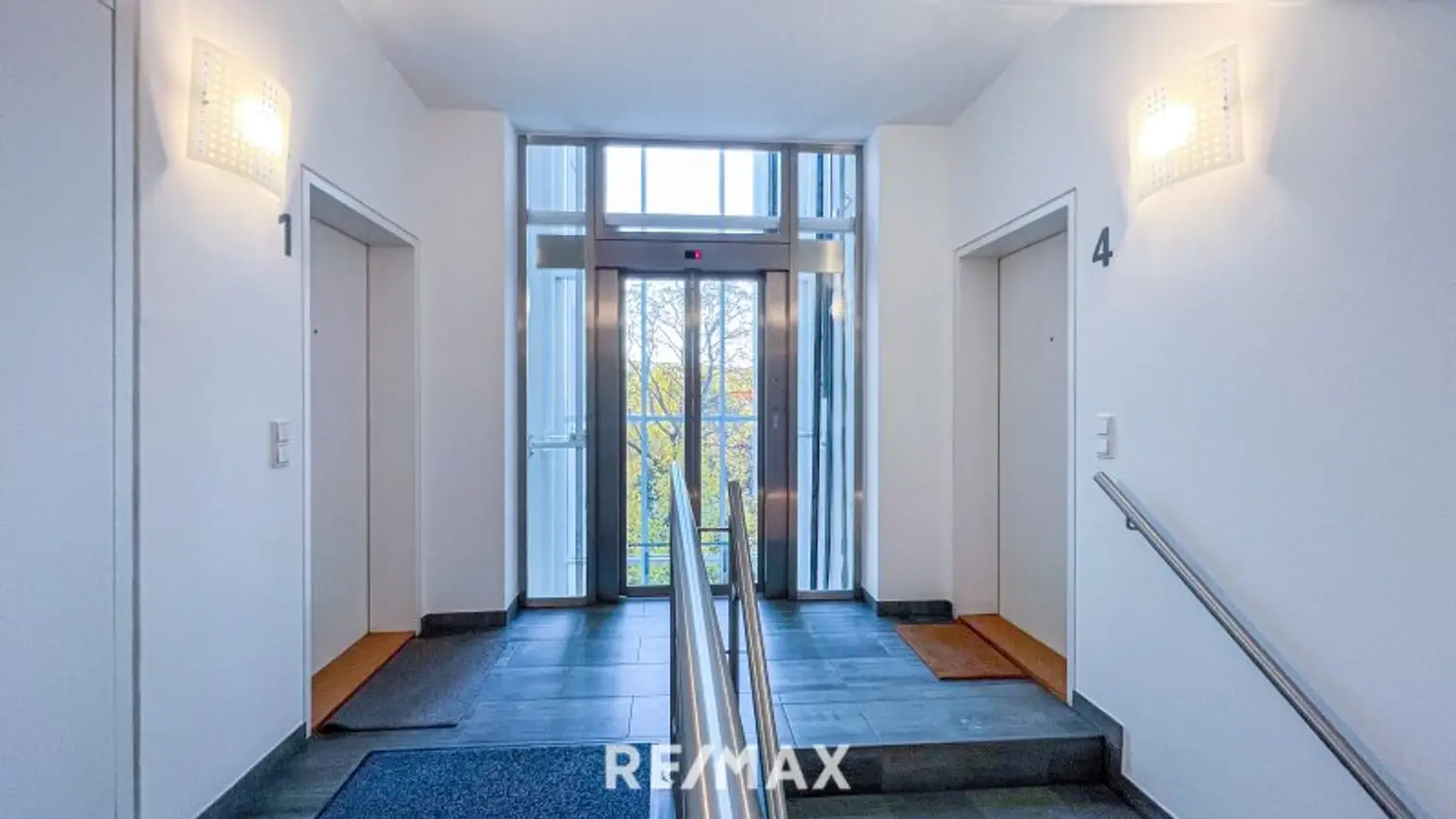 Exklusive 3-Zimmer-Wohnung mit großer Terrasse und Grünblick