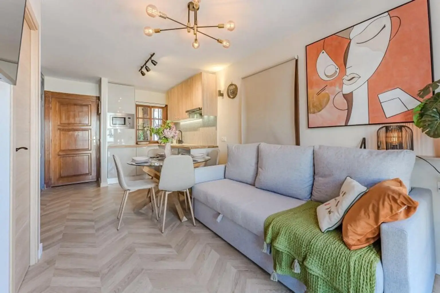 Renoviertes Investment-Apartment mit Ferienvermietungslizenz