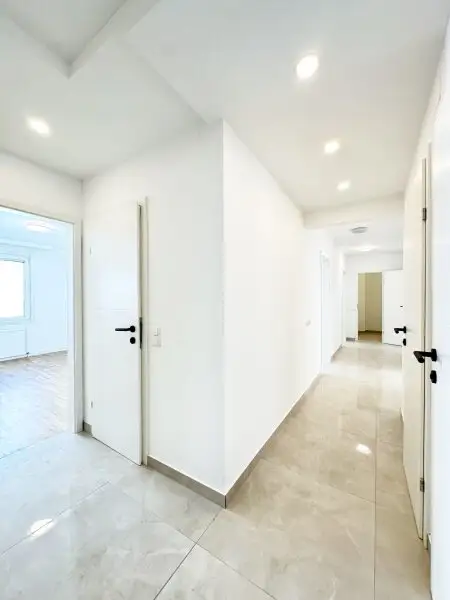 Exklusives Wohnerlebnis in Wien – Großzügige Eigentumswohnung mit Balkon