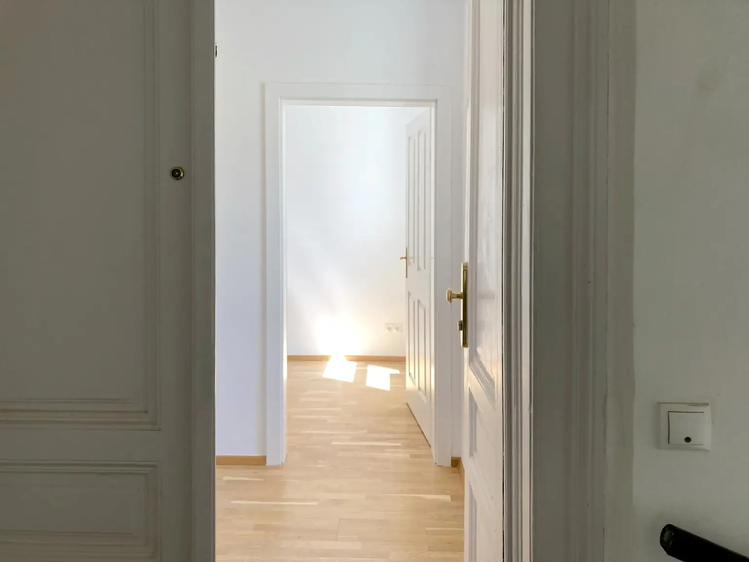Perfekt geschnitten: Frisch sanierte 3-Zimmerwohnung in bester Lage in 1150 Wien