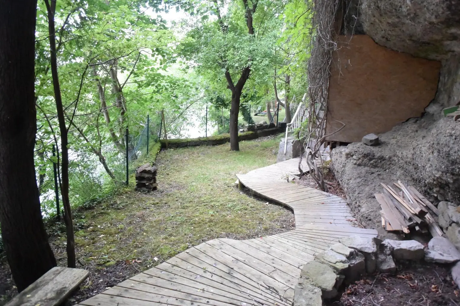 Gepflegtes Miethaus mit Ybbszugang