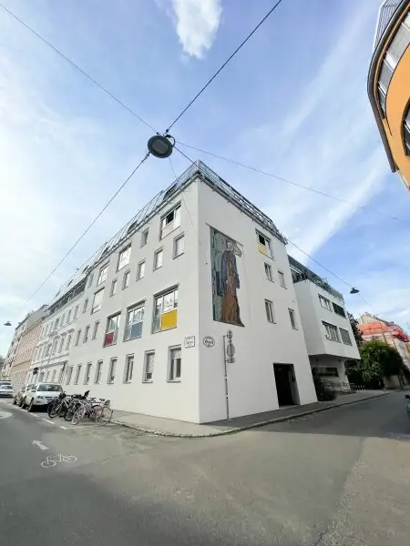 1,5-Zimmerwohnung mit Loggia in 1180 Wien zu vermieten!