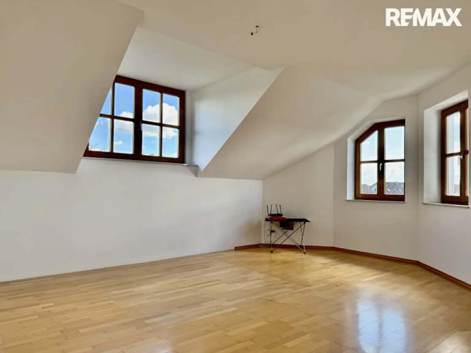 Seenahe Lage mit Badeplatz – Einfamilienhaus am Schloßsee (2. Reihe) inkl. Seezugang, ca. 125 m² Wfl.