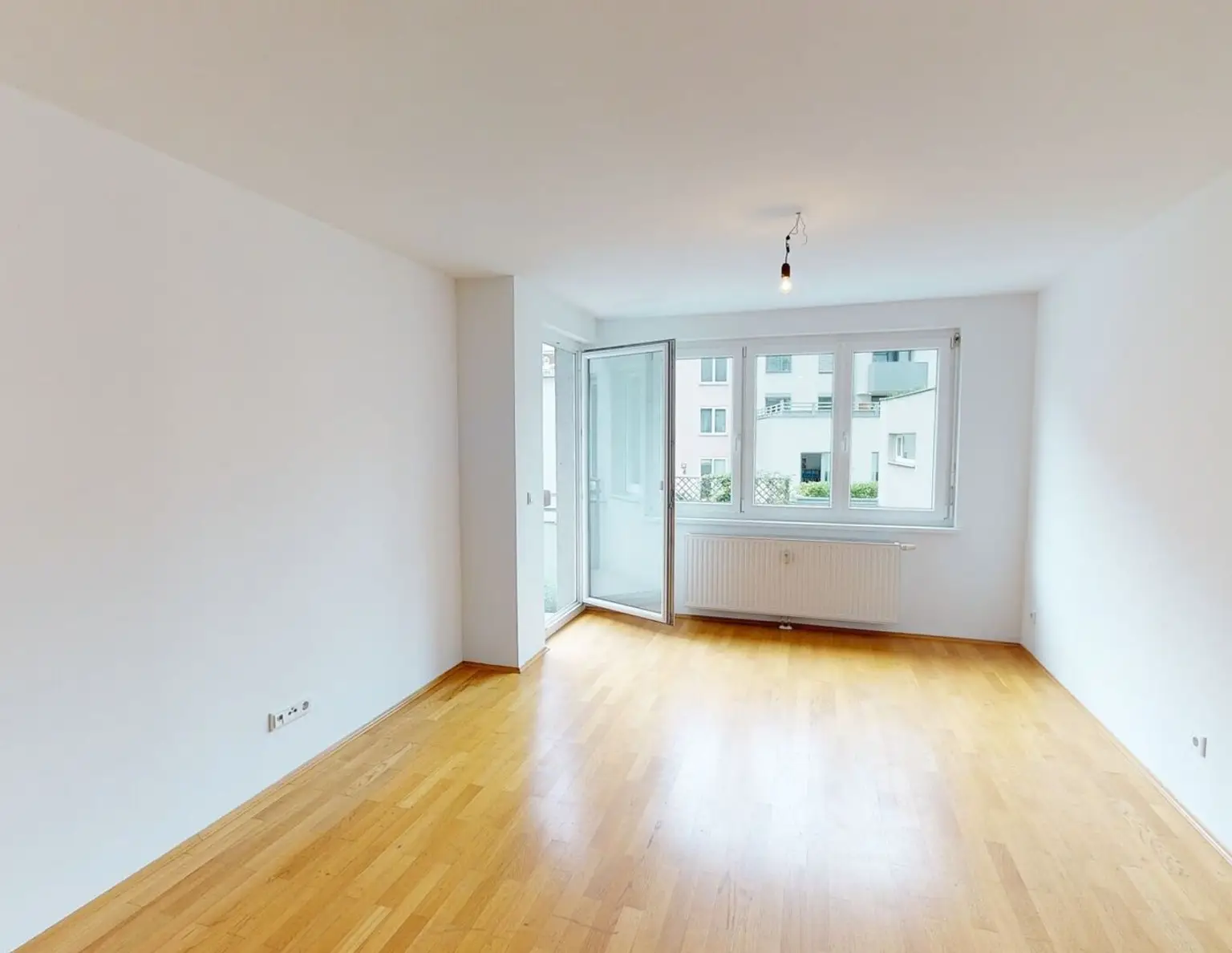 orea | Langfristig vermietete Anlagewohnung im 14. Bezirk - 2 Zimmer mit Balkon nahe Linzer Straße!