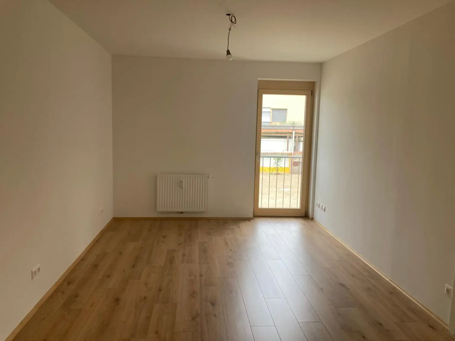 Geförderte Mietwohnung mit Balkon im Stadthaus Vinzenzgasse 81. TOP 6, [GF,VinG]