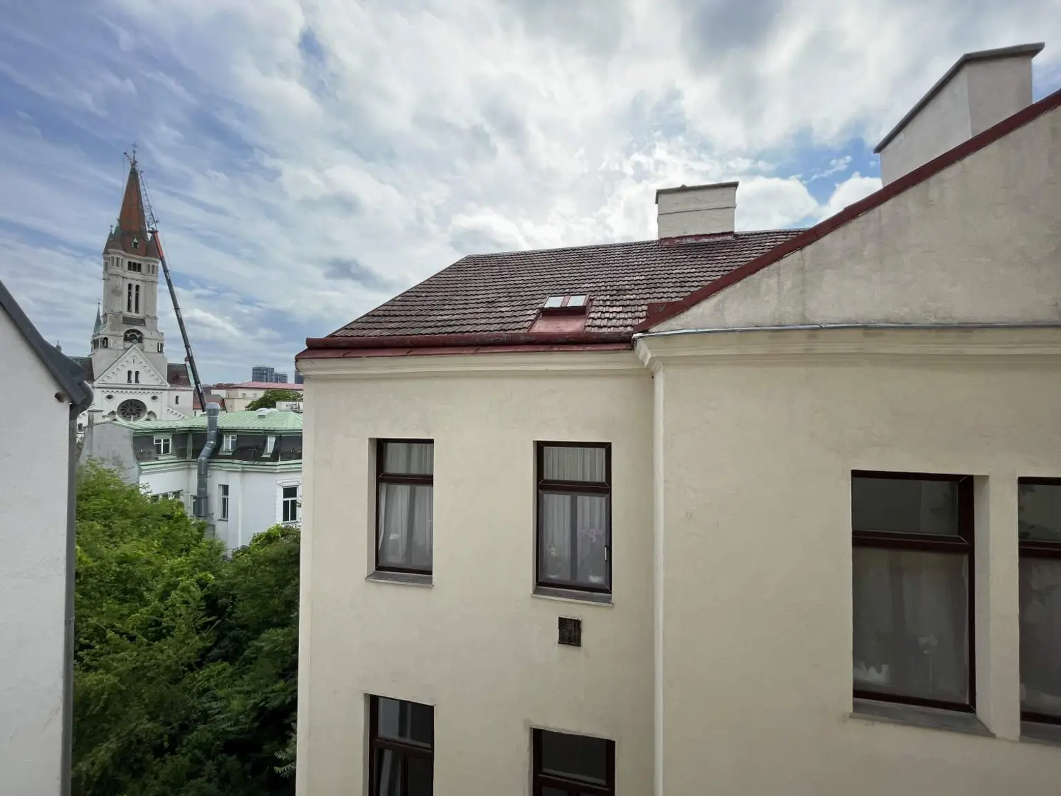 Gut aufgeteilte 3 Zimmer Wohnung mit neuer Küche -
Nähe Klinik Landstraße