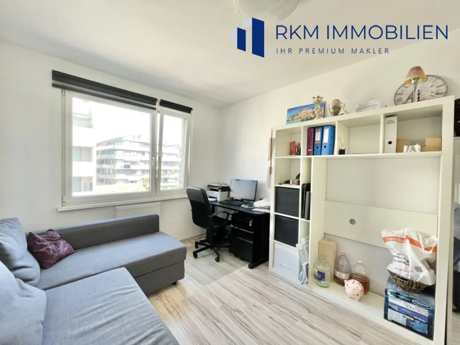 Helle 4-Zimmer Wohnung neben U3 Enkplatz