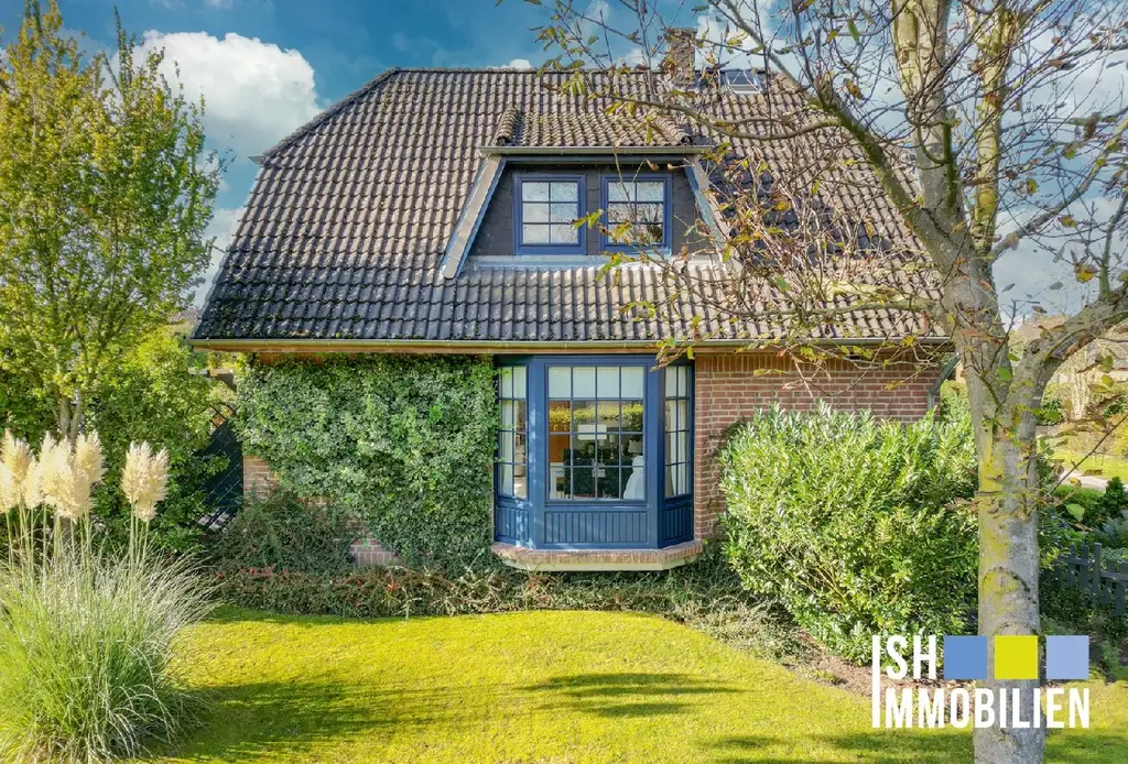 RESERVIERT! Helmste - EFH mit Vollkeller auf tollem Grundstück