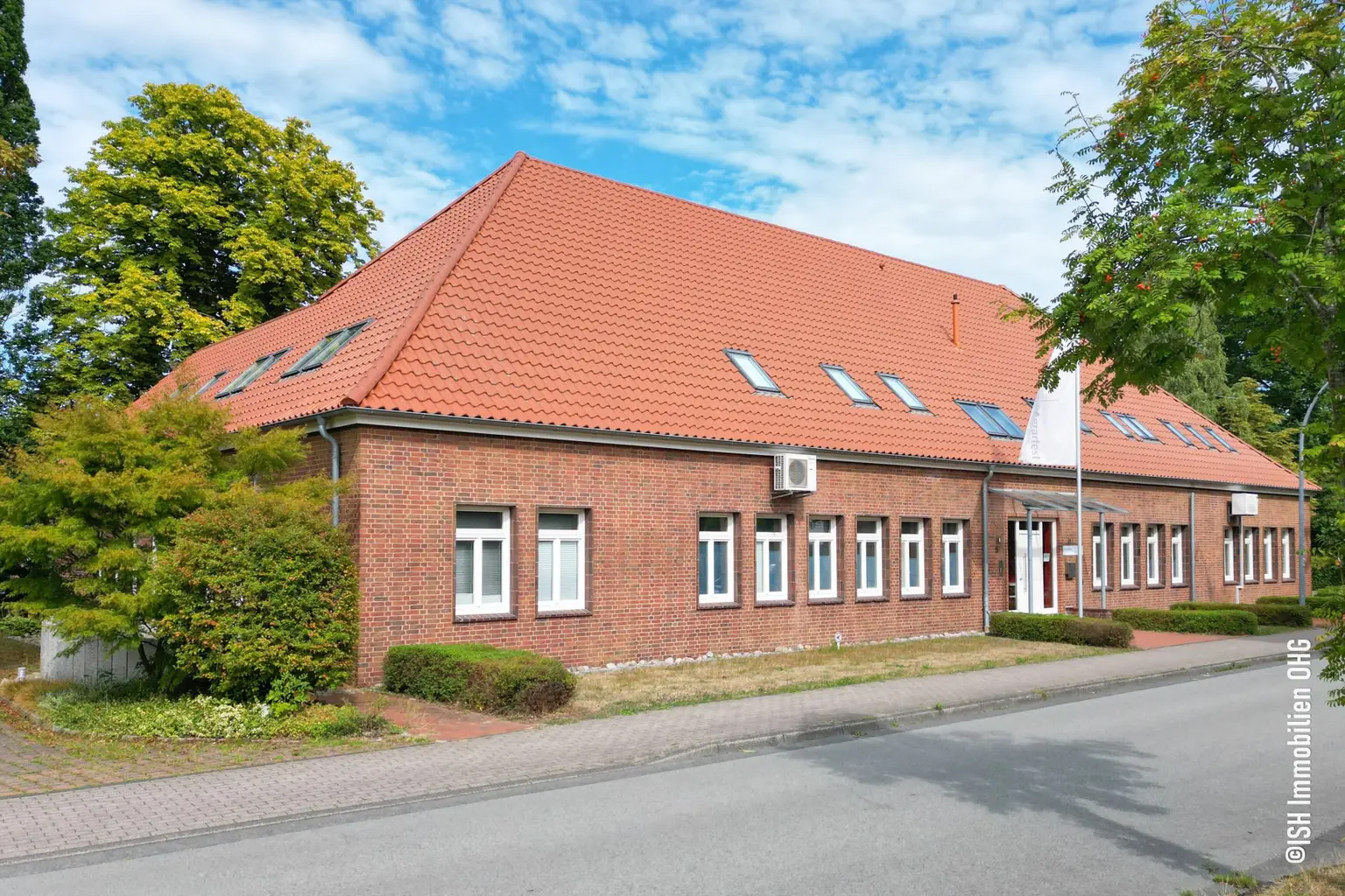Straßenansicht