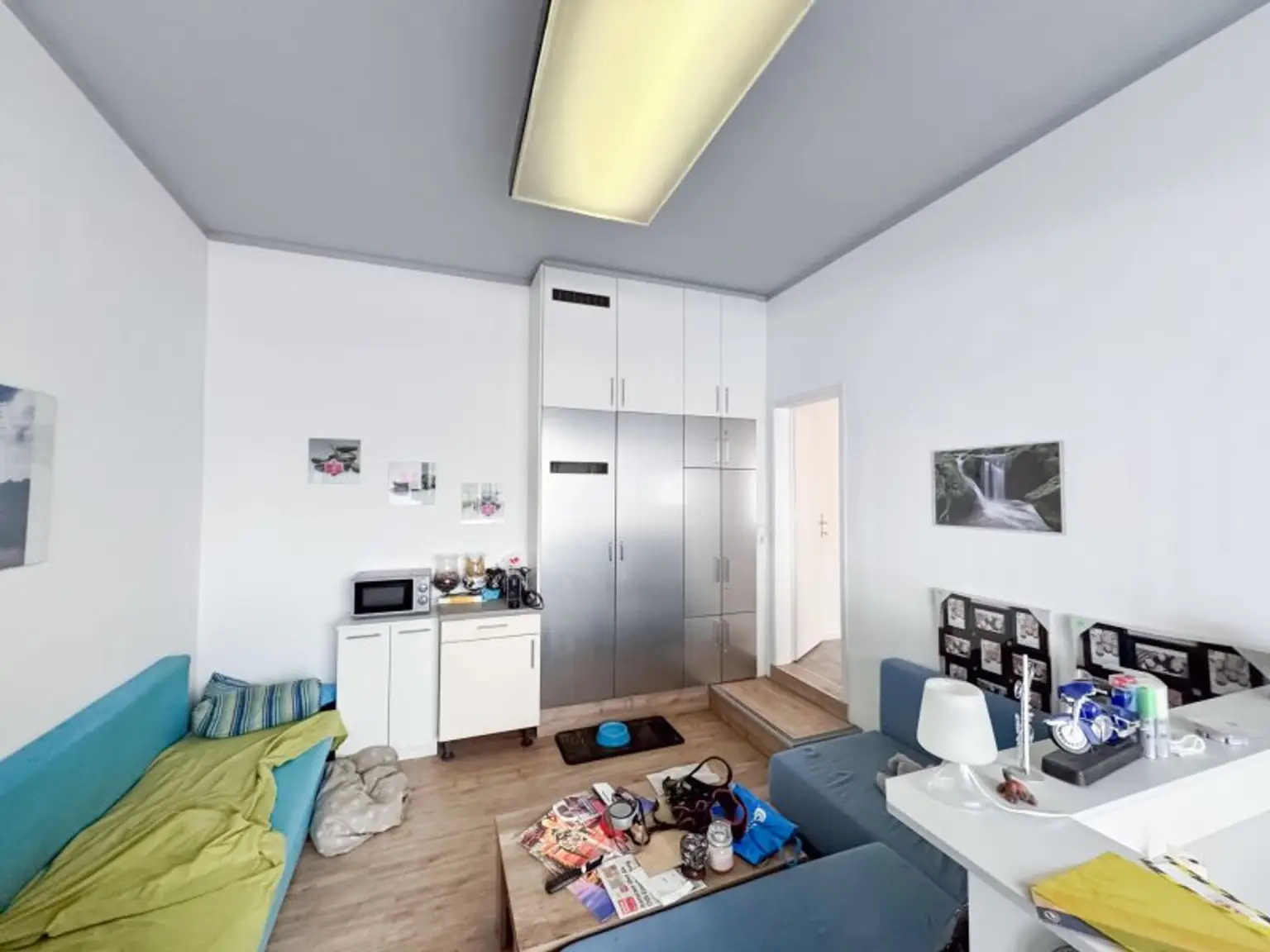 86 m2 für Atelier, Einzelhandel, Studio, Büro etc. im EG zu verkaufen! Zwei StraßenzugängeWattgasse!