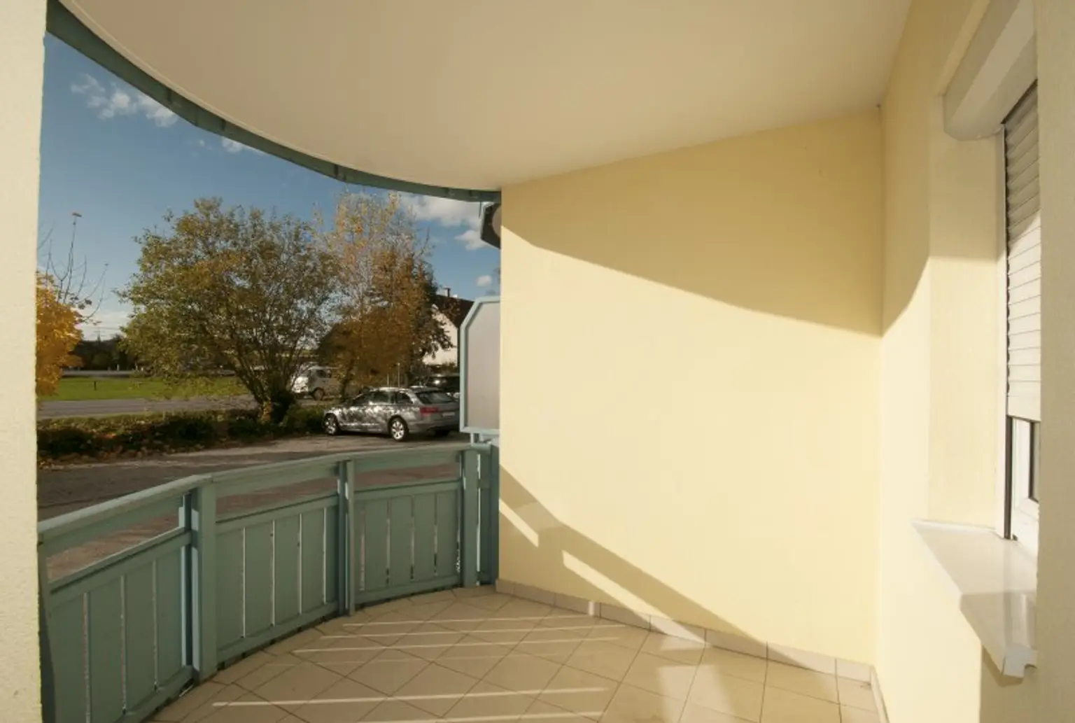 Loggia und Balkon ca. 7 m ²