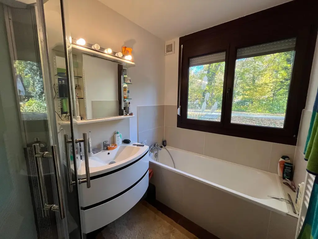 Wohnen wie im Urlaub - Bungalow im Schlosspark von Seebenstein zu mieten!