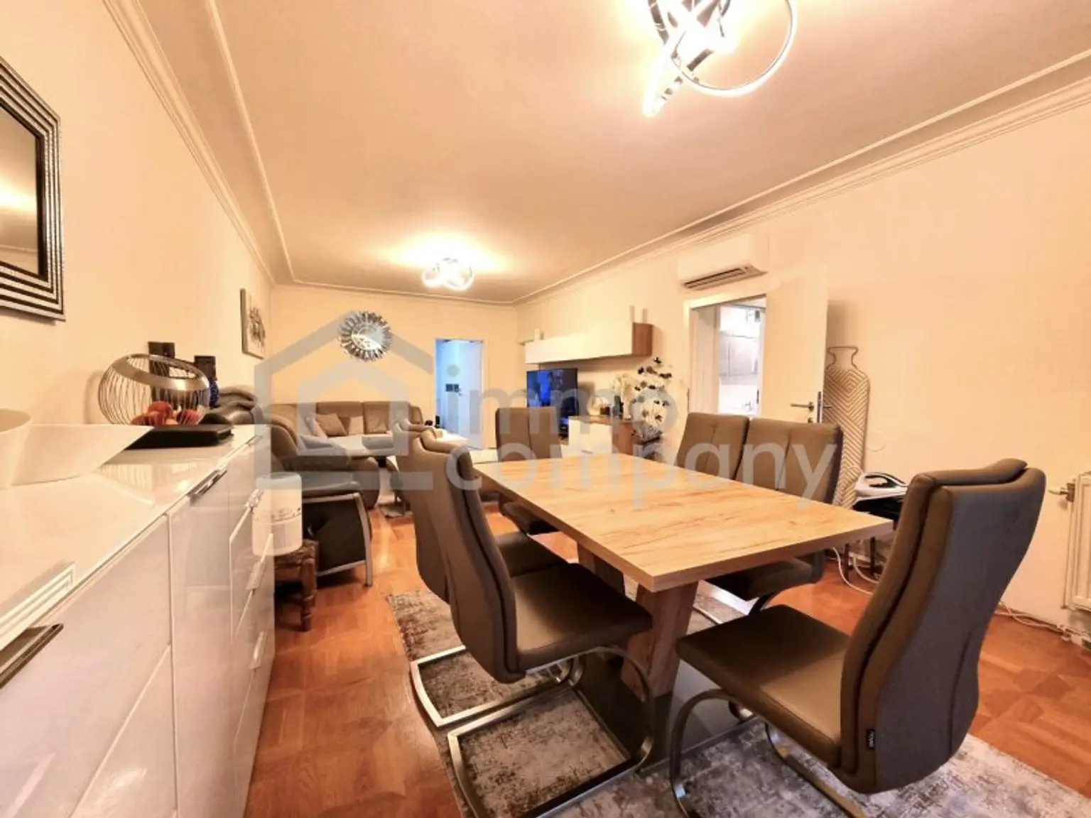 PERFEKTE AUFTEILUNG, TOP-INFRASTRUKTUR und LOGGIA mit GRÜNBLICK  – Ihre 3-Zimmerwohnung mit bester INFRASTRUKTUR