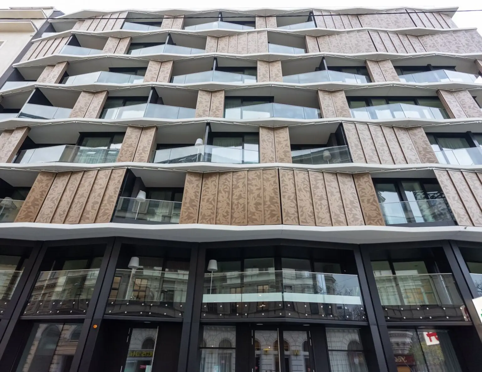 Ideal für Anleger! Exklusiver, voll möblierter Neubau mit Loggia am Donaukanal!