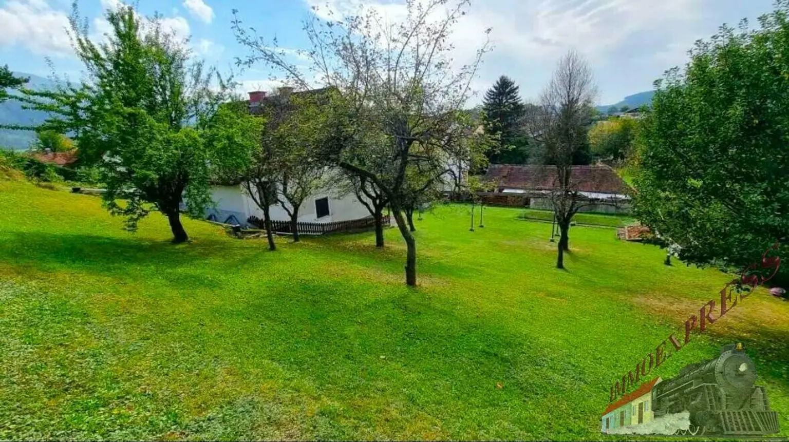 Ein-/ Zweifamilienhaus auf 1.490 m² mit Einliegerwohnung und Garage - Sackgasse