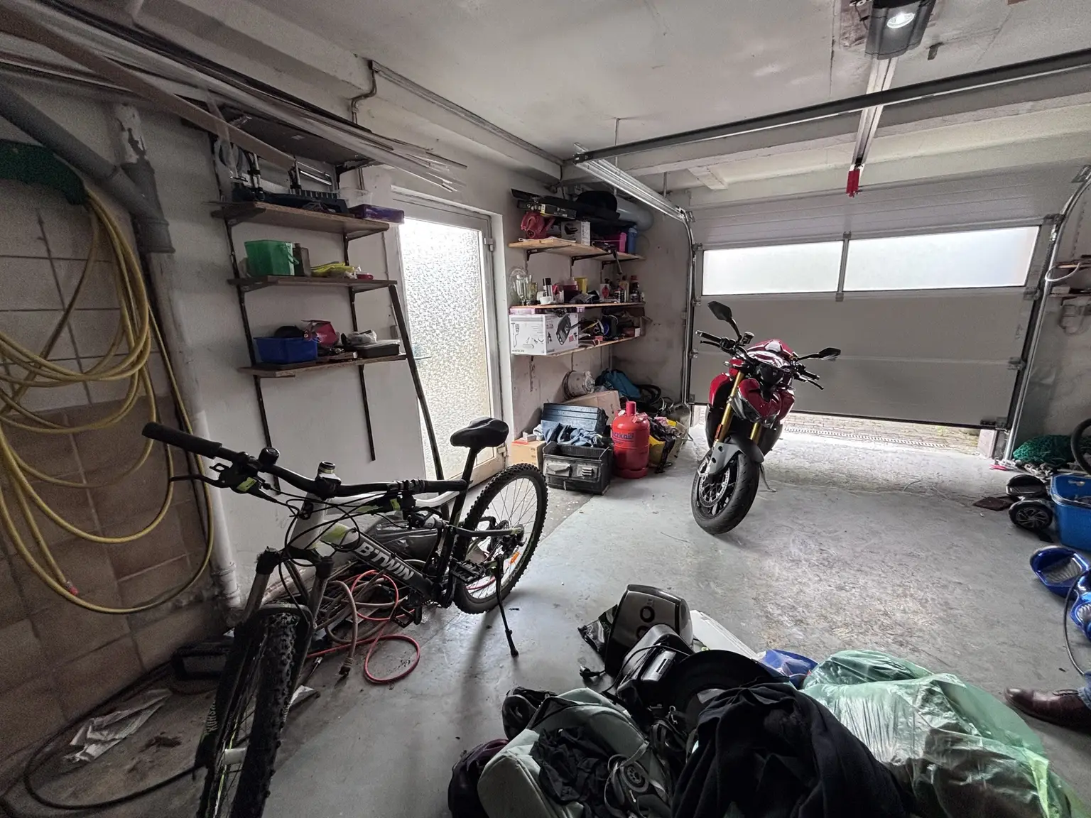 Garage