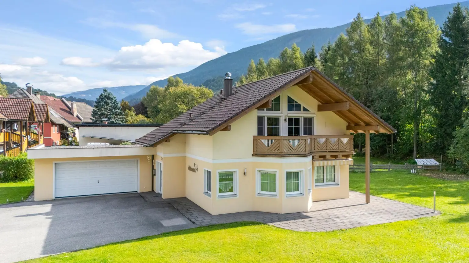 Schönes Einfamilienhaus mit großem Garten und guter Anbindung in Gmünd