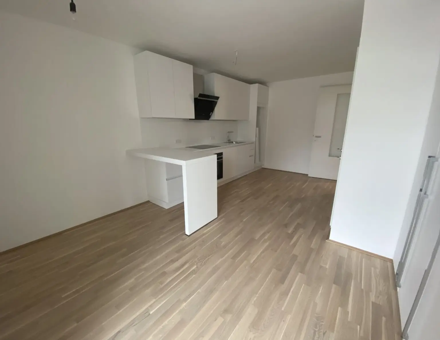 Kapitalanlage: Teilmöblierte Garconniere mit kleinem Garten in Morzg - derzeit vermietet!