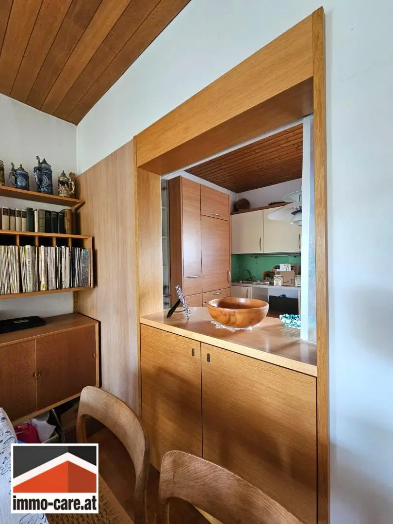 Durchreiche zur Küche