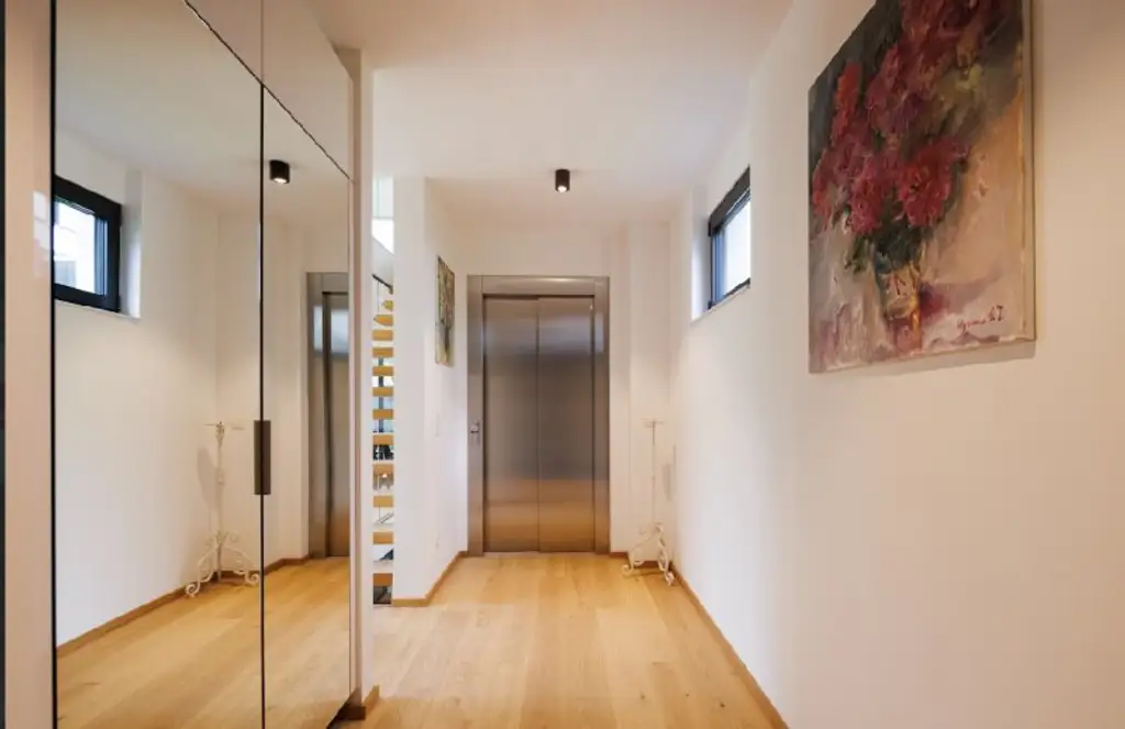 ERSTBEZUG! LUXUS VILLA 1190 MIT DEM WEITBLICK AUF DIE DÖBLINGER WEINBERGE!