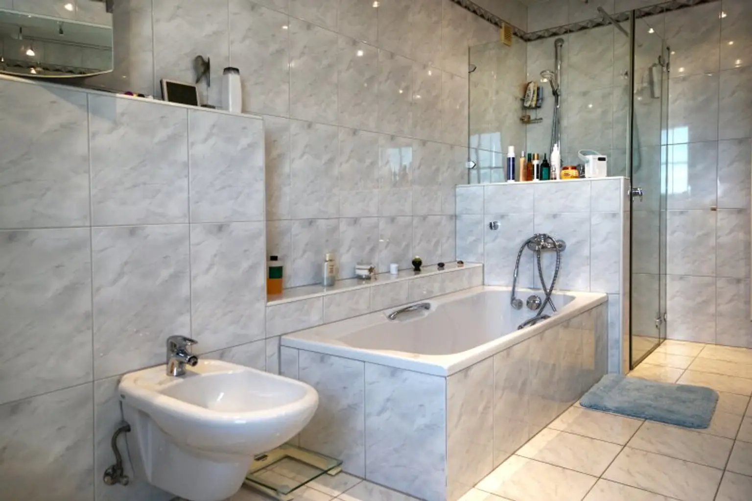 Einmalig! Stilvolle Premium-Residenz mit altem Weinhaus am Neusiedler See