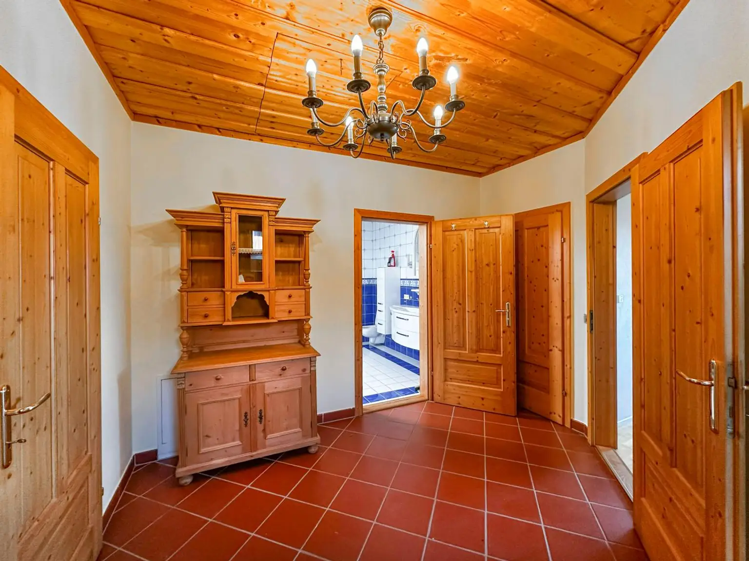 Vorraum Hauptwohnung