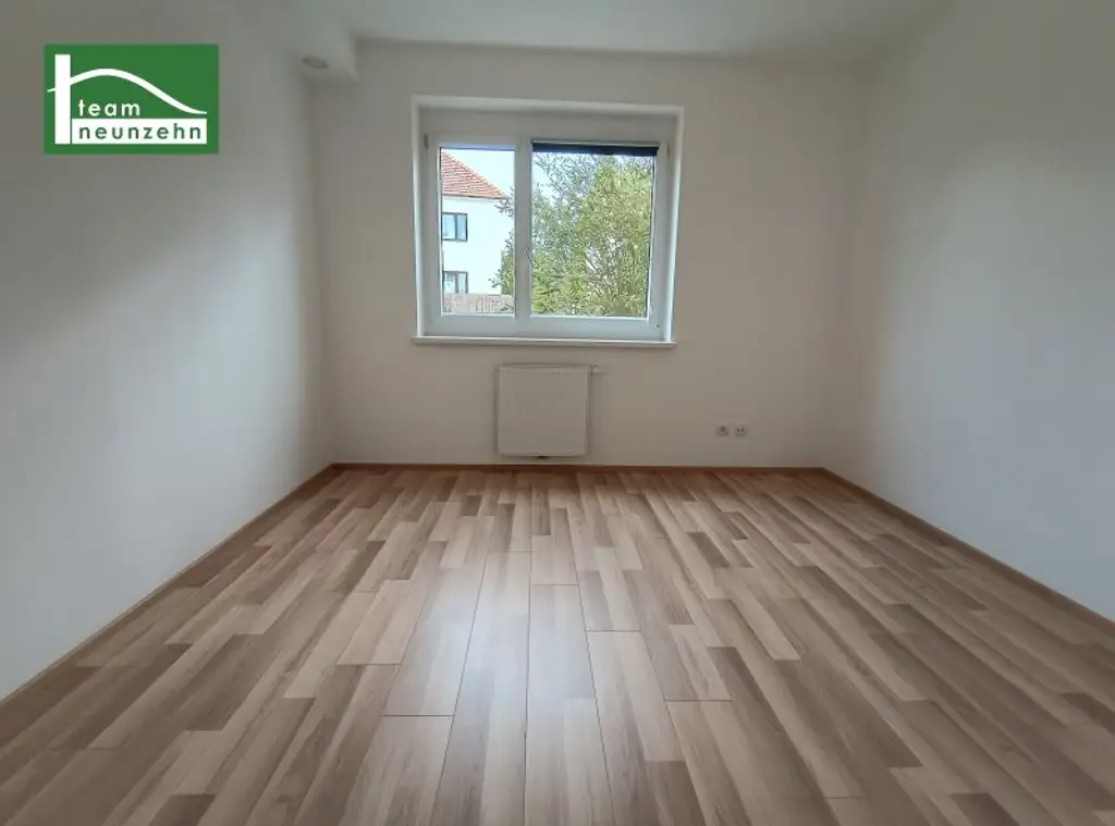 Unbefristete 2-Zimmer-Wohnung mit Eigengarten!