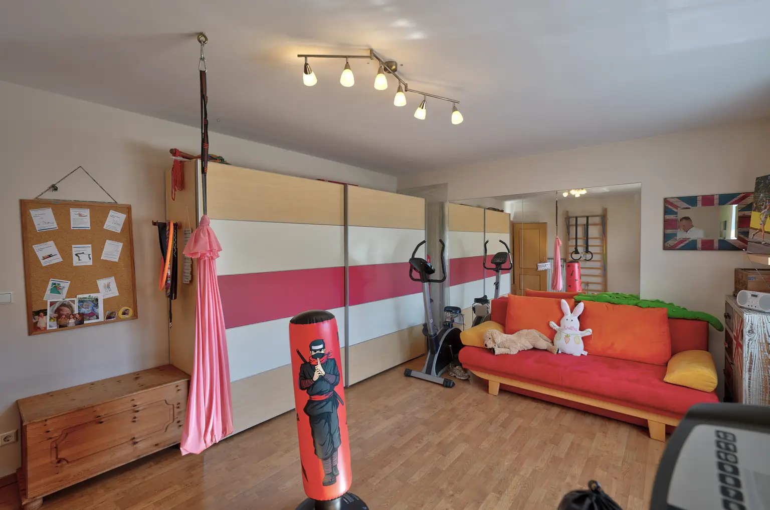 ENTWURF ++  Hochwertiges Ziegelmassivhaus mit großzügigen Wohnflächen ++ ENTWURF