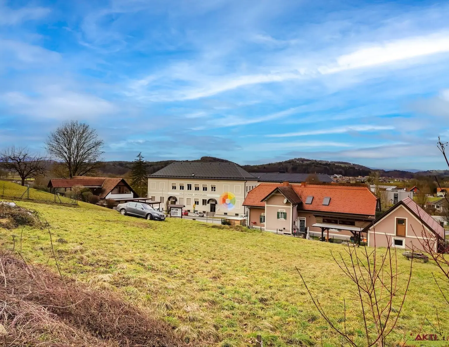 Grundstück mit Planung für 2 Häuser. - Zentral in Großklein. - 13 Min. vor Leibnitz.